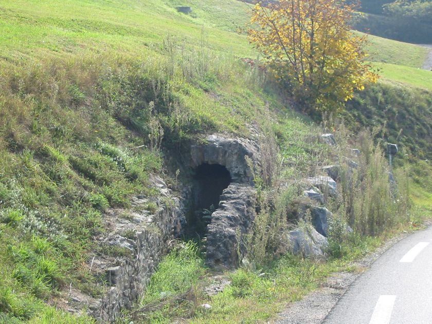 Mornant, pont canal du Mornantet