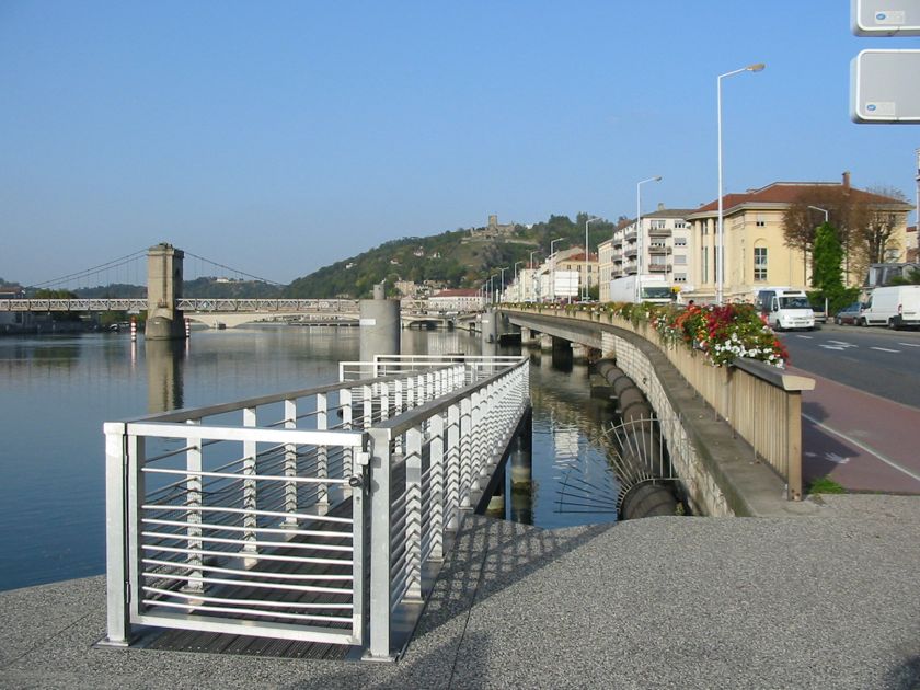 Sur les quais de Vienne