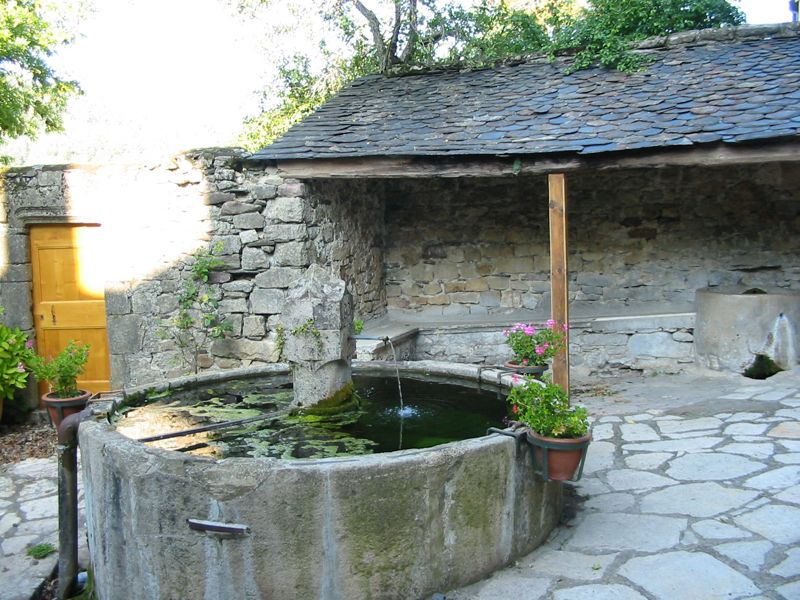 Barre des C©vennes, ©glise et ruelles