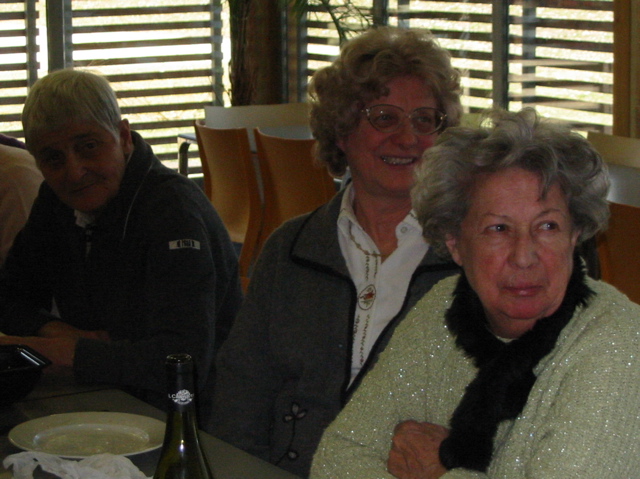 Geo, Nicole, Jeanine Portal.