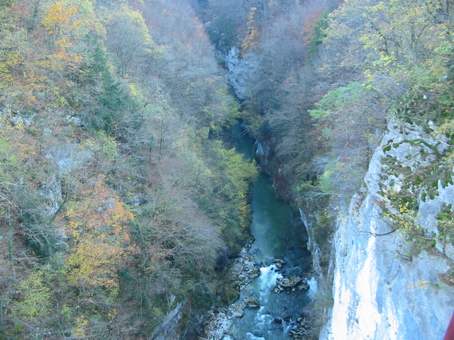 Pont de l'abîme sur le Chéran